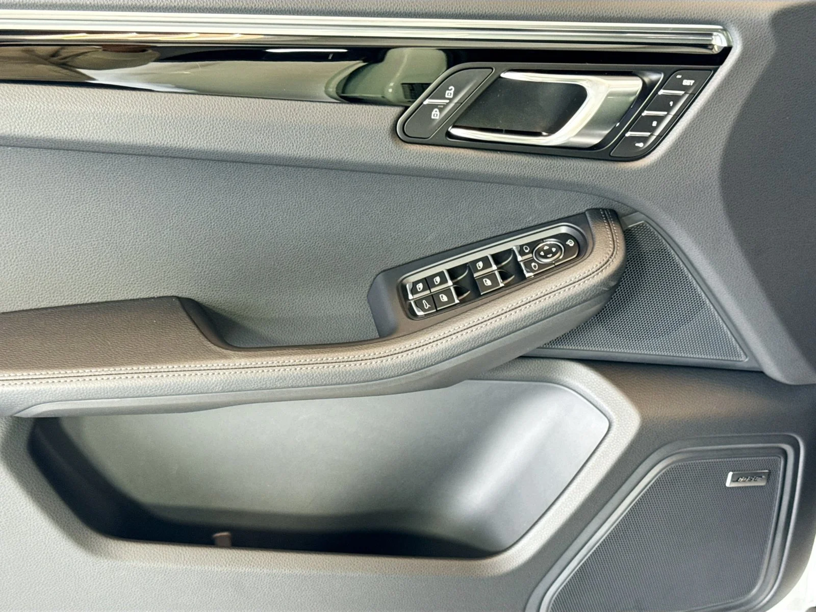 Used 2026 White Porsche  image 11
