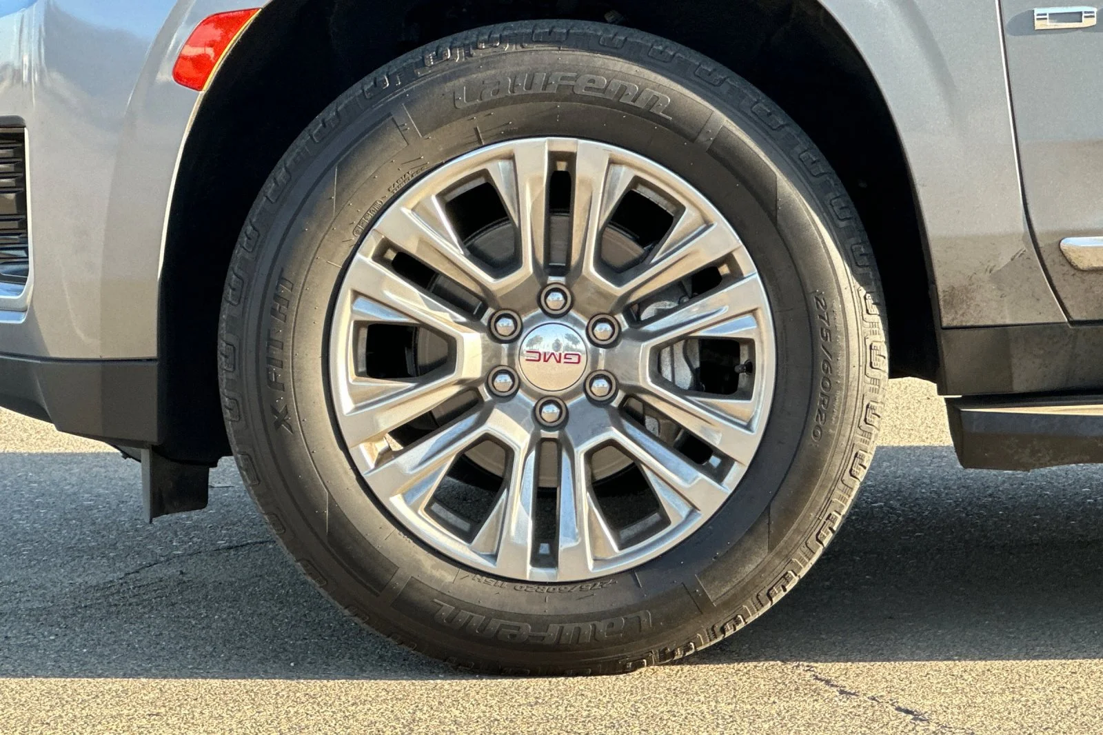 Used 2021 SATIN STEEL METALLIC GMC Denali image 27