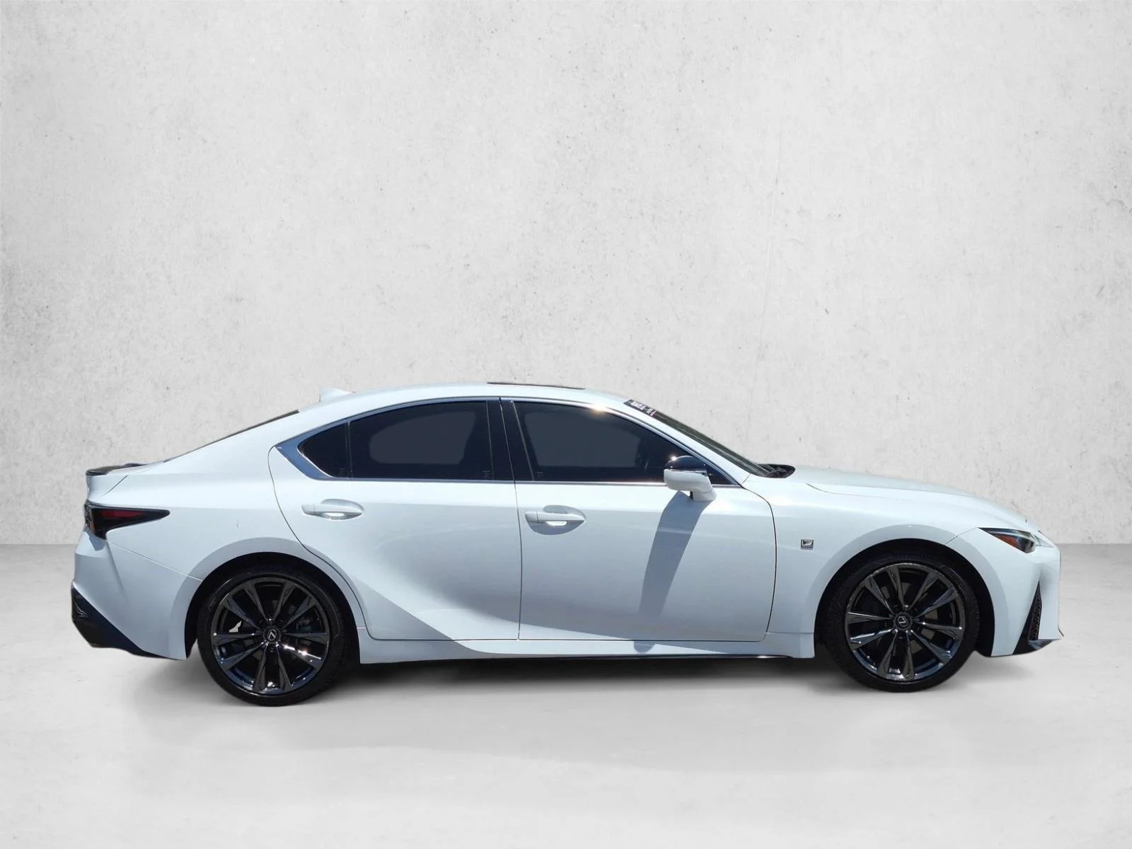Certified Used 2024 Ultra White Lexus F SPORT image 4