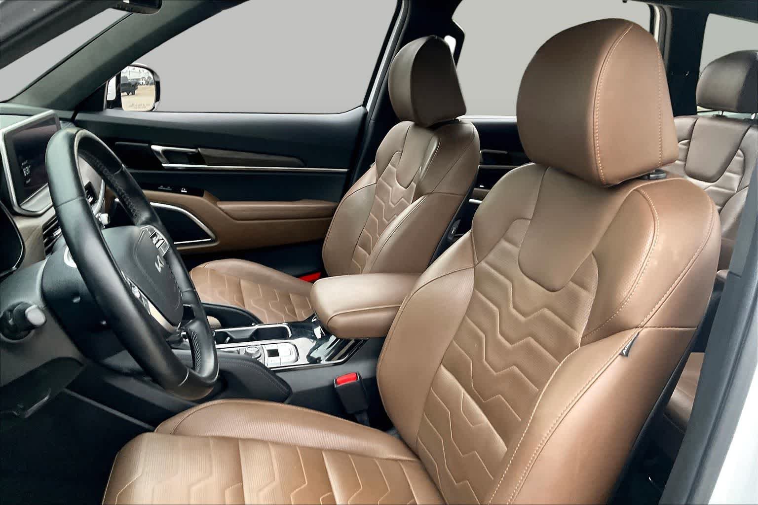 Used 2022 Glacial White Pearl Kia SX image 8