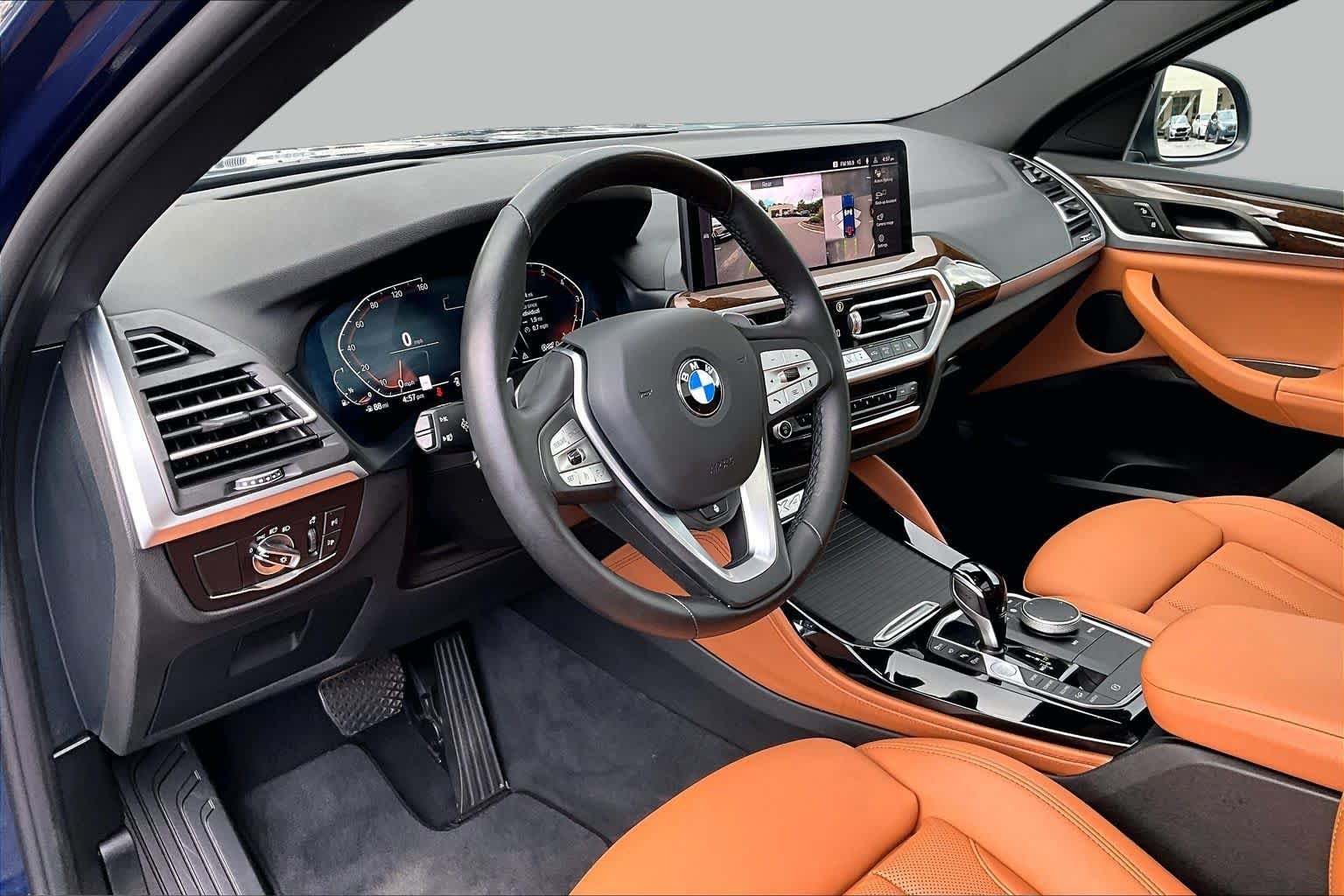 Certified Used 2025 Phytonic Blue Metallic BMW xDrive30i image 18
