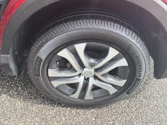 Used 2018 Red Toyota LE image 11