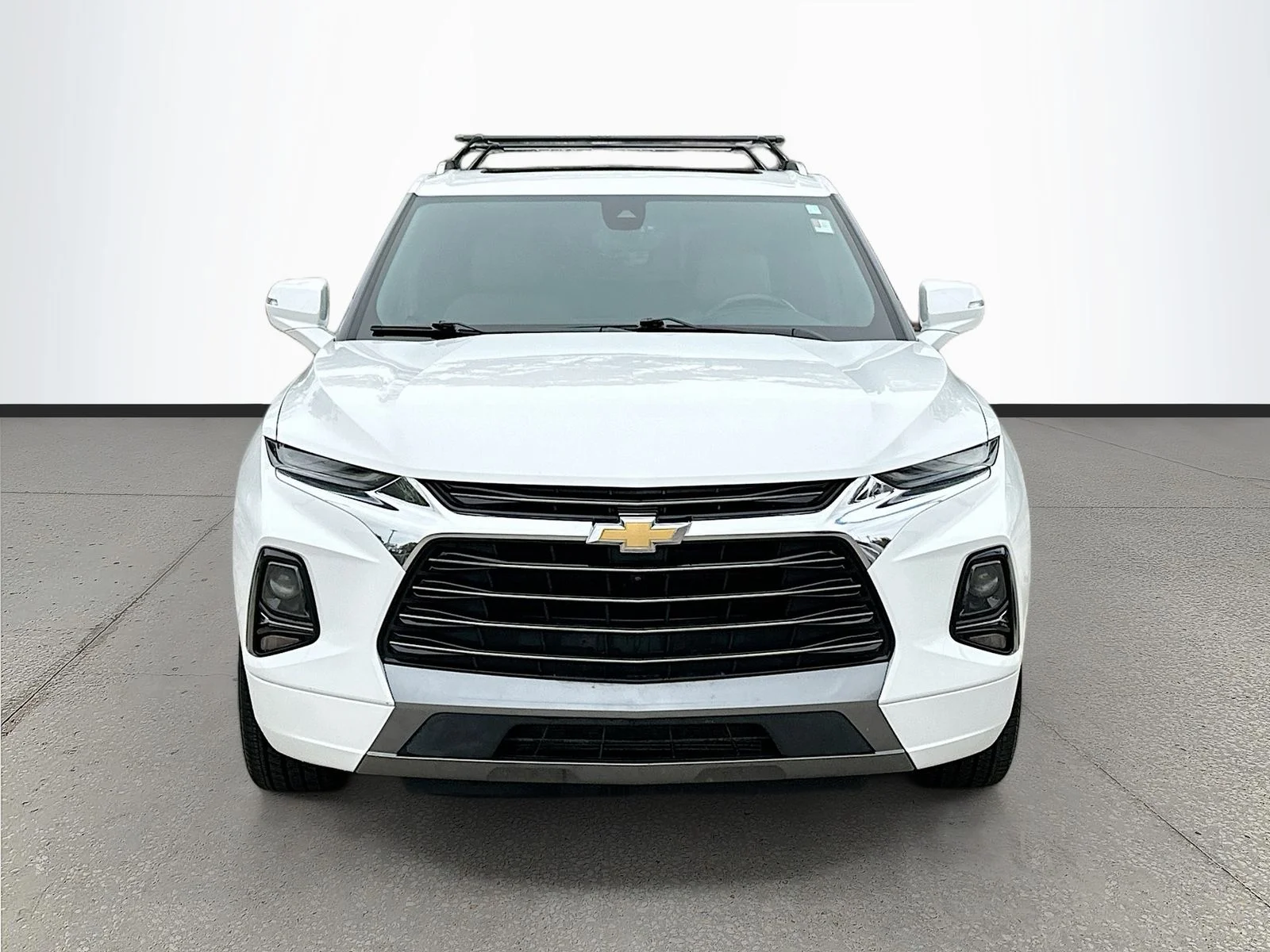 Used 2019 White Chevrolet Premier image 2