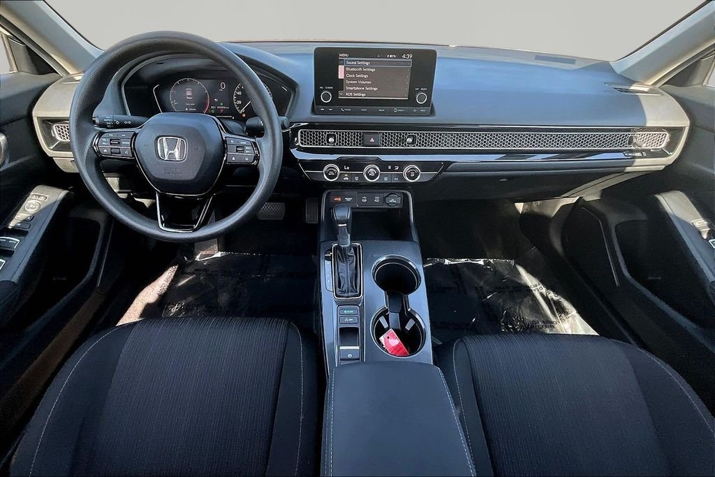 Used 2025  Honda LX image 7