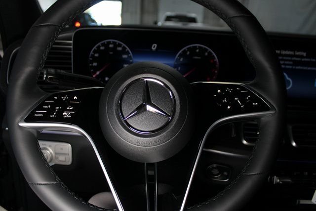 New 2026 MANUFAKTUR Silicon Grey Mercedes-Benz GLE 450 image 24