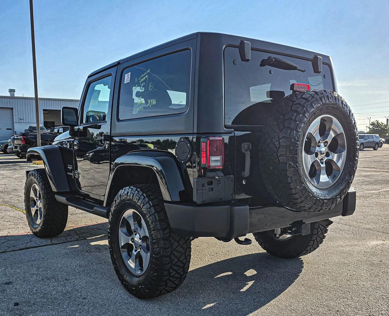 Used 2016 Black Jeep Sahara image 3