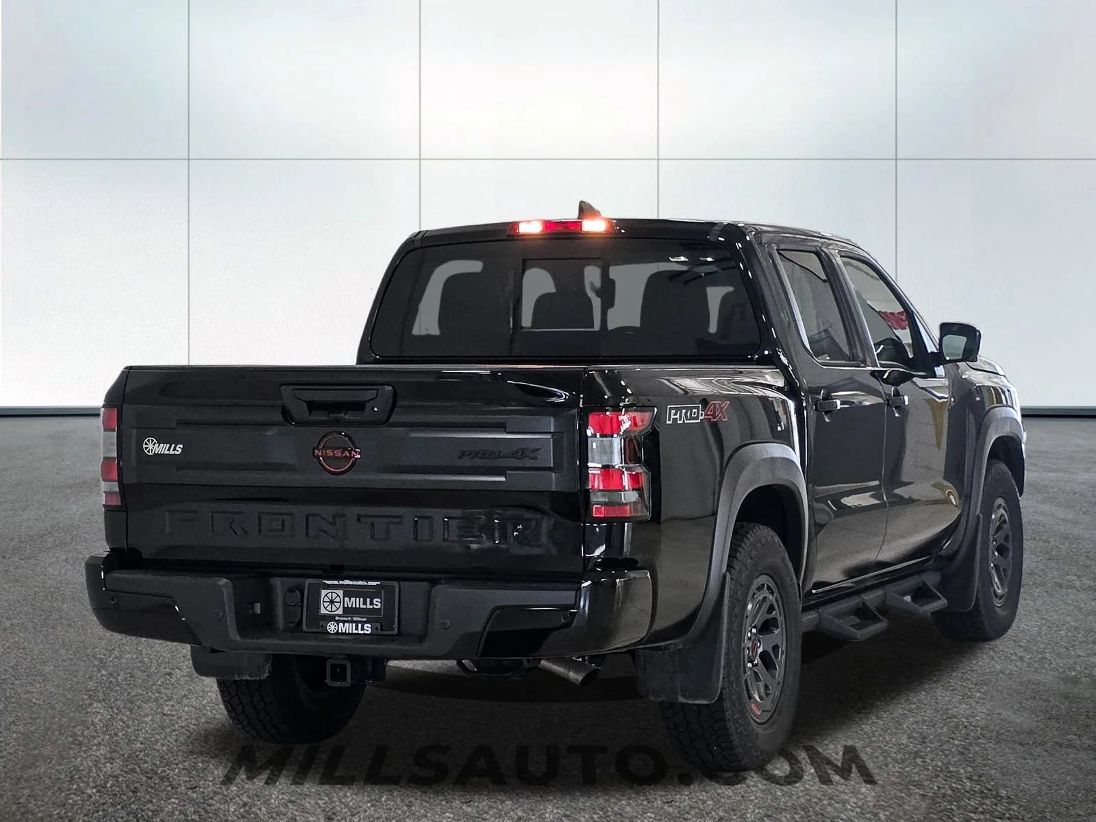 2026 Nissan Frontier PRO-4X - Photo 6