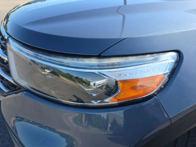 Used 2021 Blue Ford XLT image 32