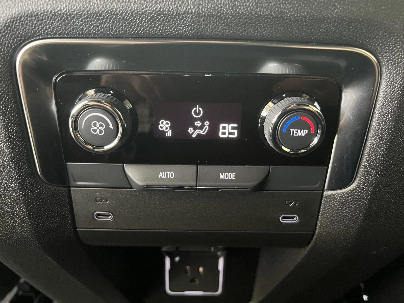 Used 2025 Black Chevrolet RST image 21