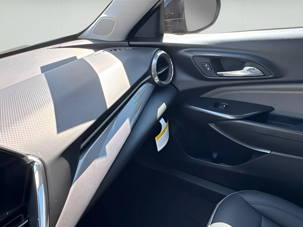 New 2026 Mosaic Black Metallic Chevrolet ACTIV image 22