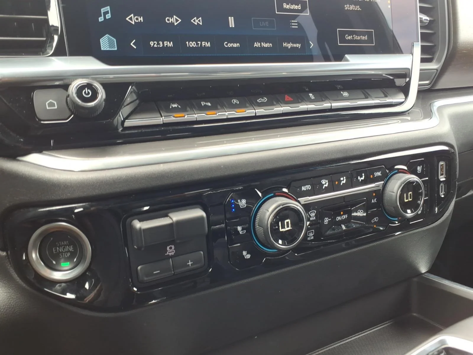 Used 2025 Black Chevrolet High Country image 25