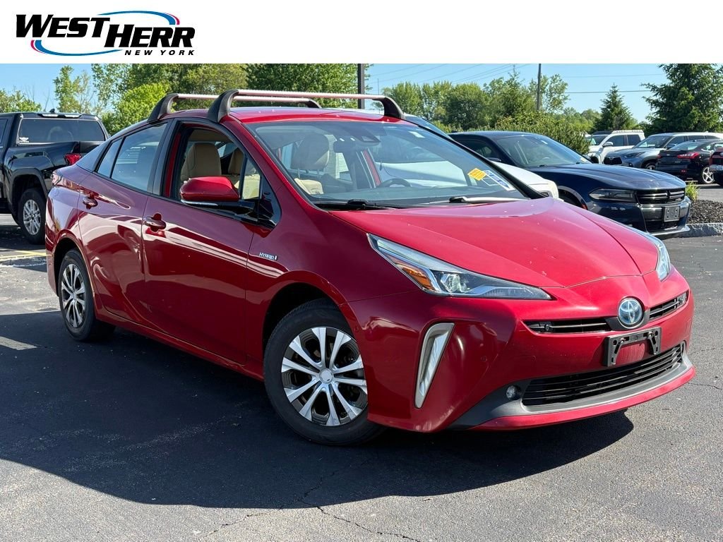 2020 Toyota Prius LE AWD-e's photo