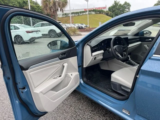 New 2026 Blue Volkswagen 1.5T S image 4