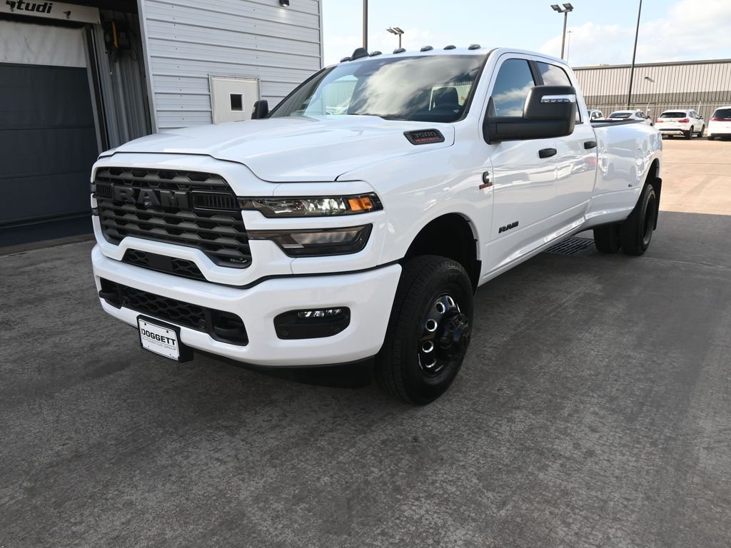 New 2026 Bright White Clear-Coat Exterior Paint RAM Big Horn image 34