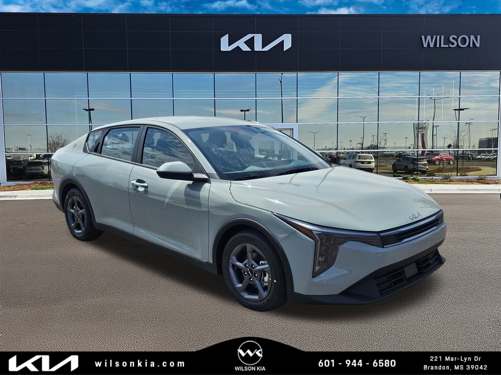 2025 Kia K4 LXS