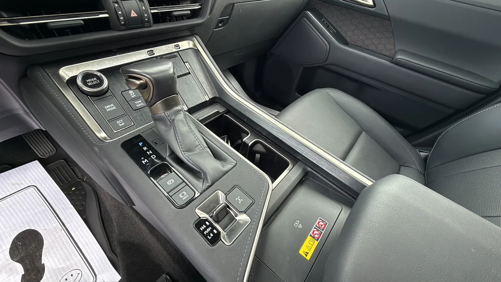 Certified Used 2025 White Lexus 550 Premium+ image 31