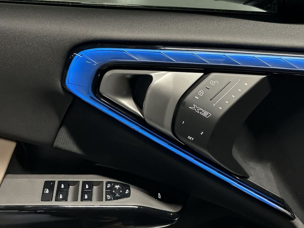 New 2026 Black Sapphire Metallic BMW M50 xDrive image 13