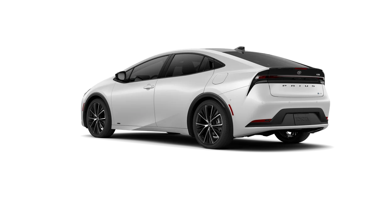 New 2026 Wind Chill Pearl Toyota Limited AWD image 27