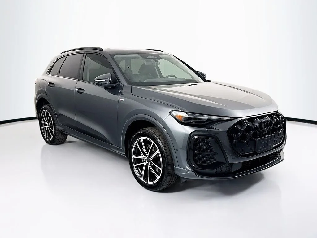 New 2026  Audi Premium Plus image 3