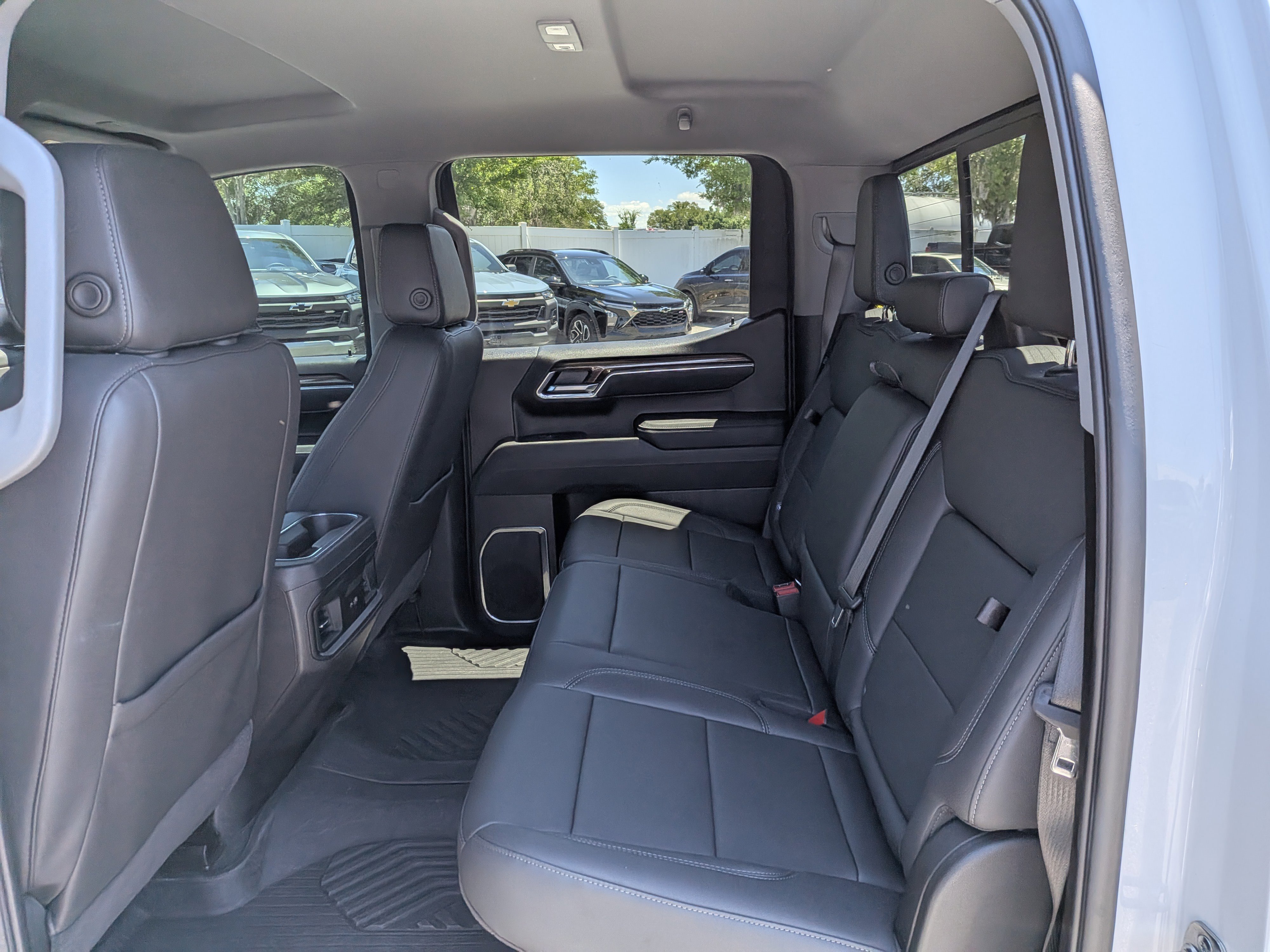 2025 Chevrolet Silverado 1500 LT Trail Boss - Photo 13