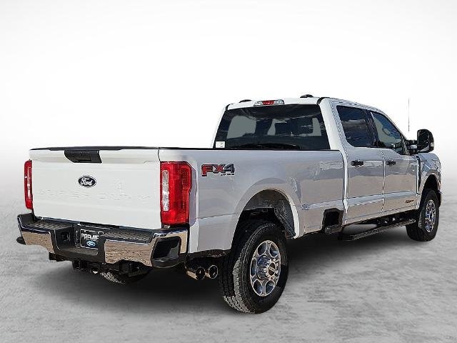 New 2027 Oxford White Ford F-350® XLT image 36