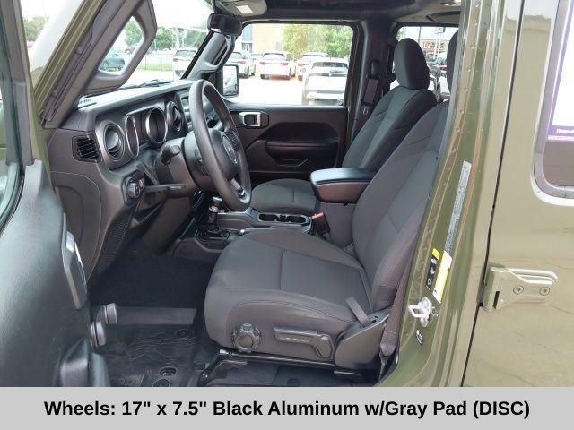 Used 2023 Green Jeep Willys image 24