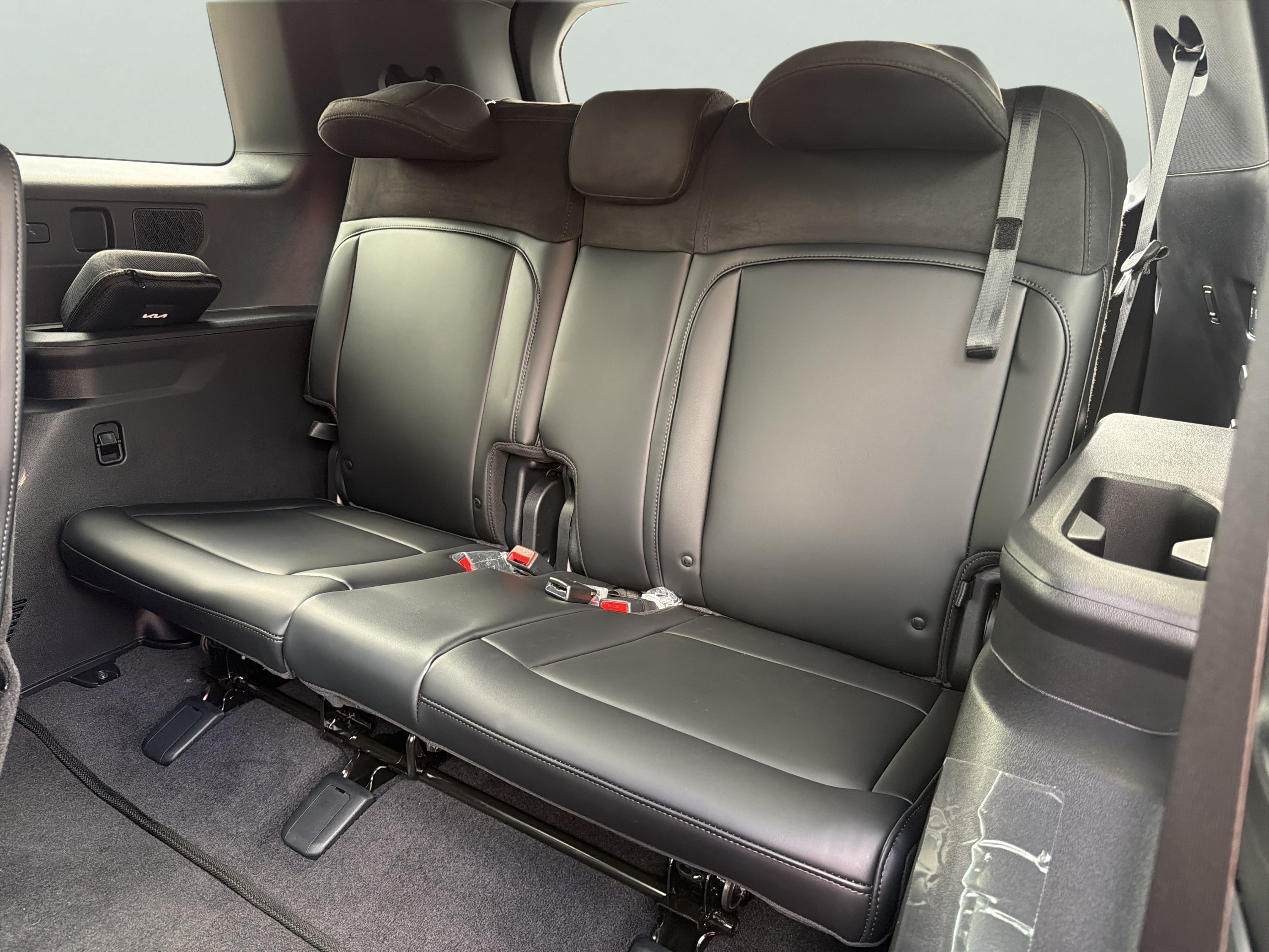 New 2027 Black Jade Green Kia SX-PRESTIGE image 24