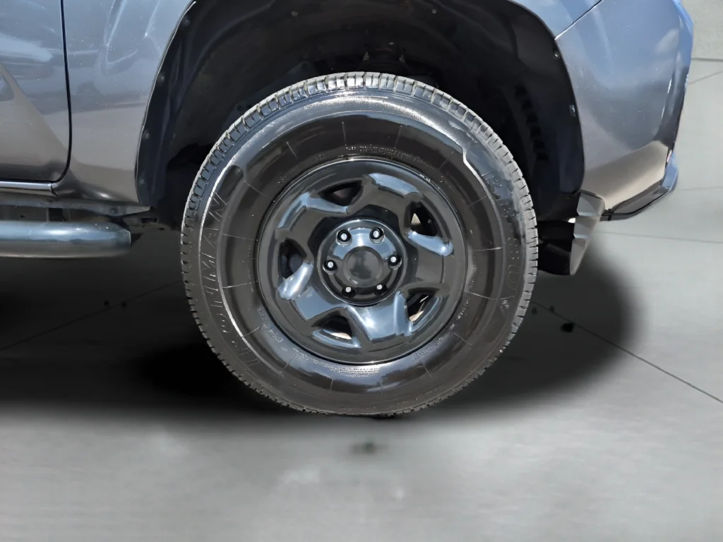 Used 2021 Gray Toyota SR image 13