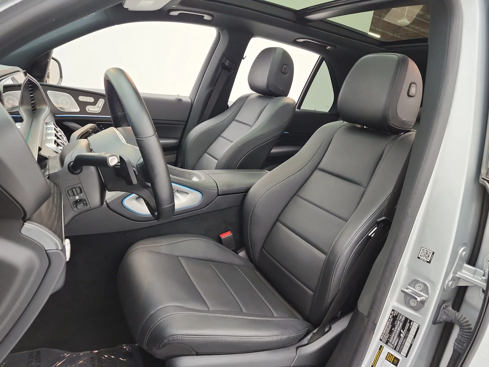 Used 2021 Iridium Silver Metallic Mercedes-Benz GLE 350 4MATIC® SUV image 10