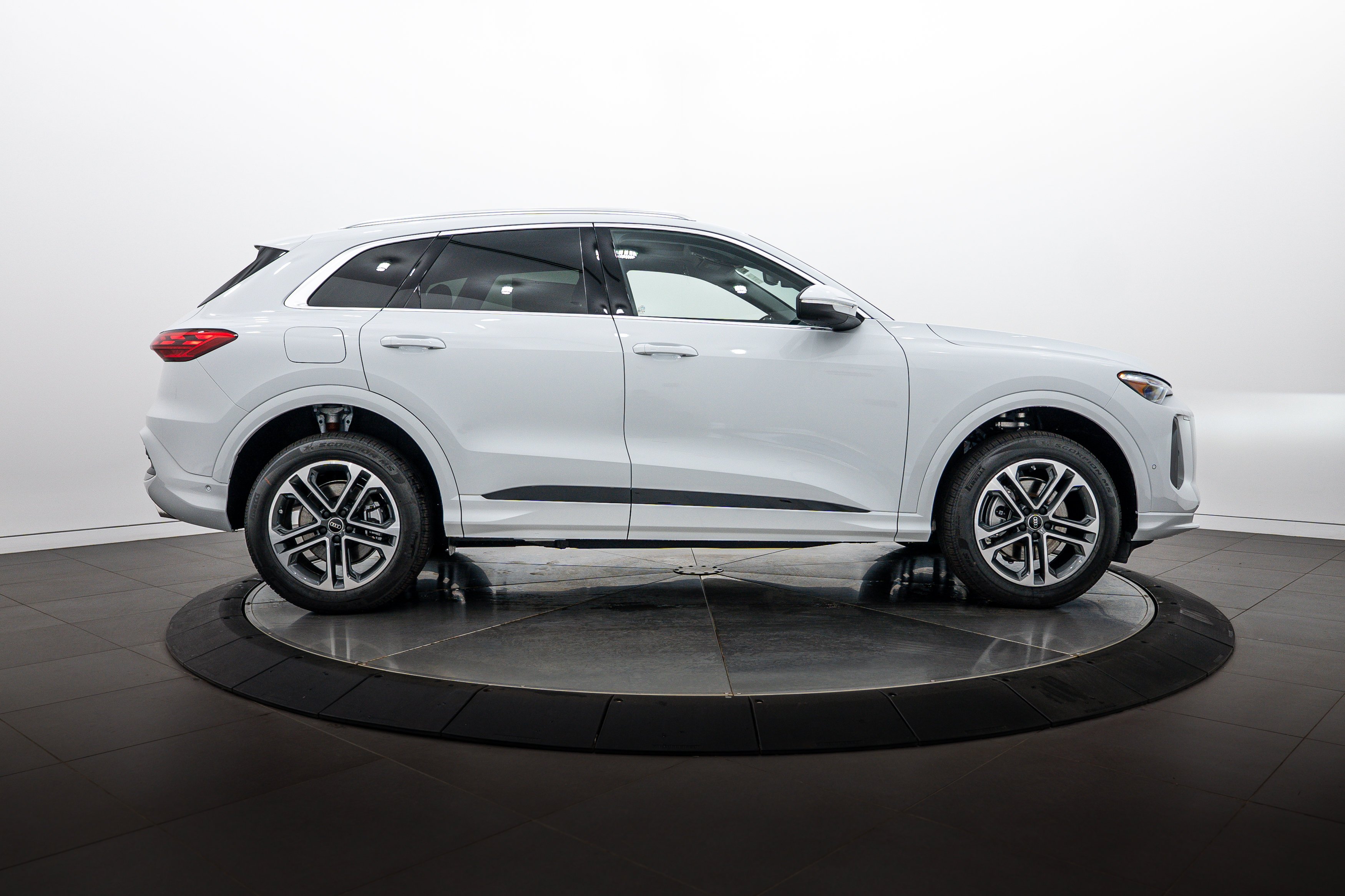 New 2026 Glacier White Audi Premium Plus image 3