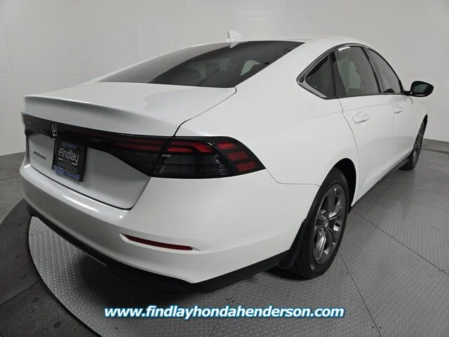 Certified Used 2024 Platinum White Pearl Honda EX image 39