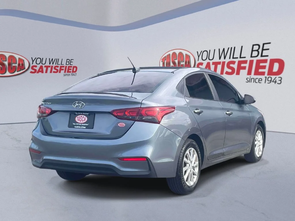 Used 2019 Gray Hyundai SEL image 6