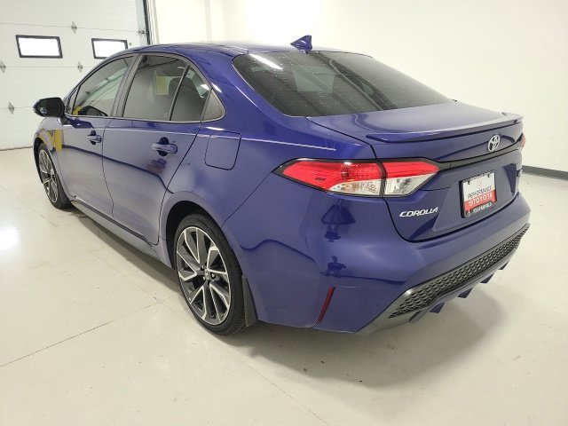 Used 2020 Blue Crush Metallic Toyota SE image 4