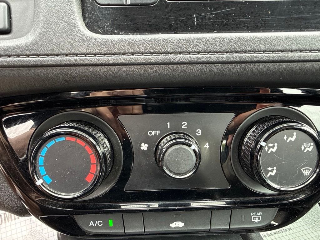 Used 2017 Purple Honda LX image 30