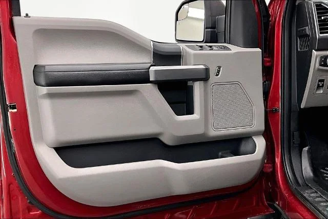 Used 2015 Ruby Red Metallic Ford  image 24