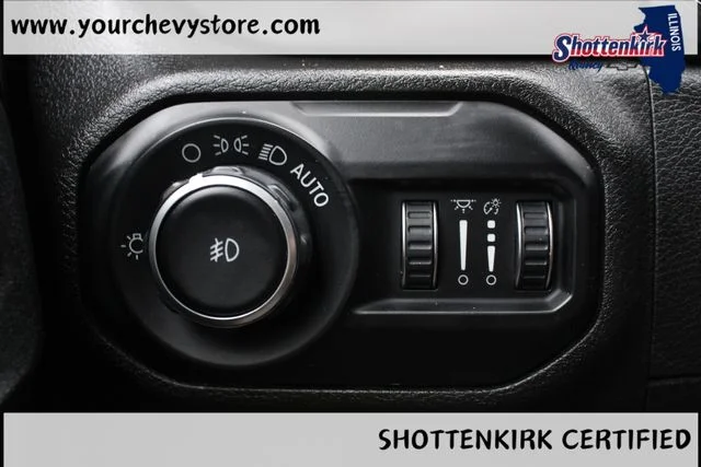 Used 2020 Silver Jeep Unlimited Sport S image 22
