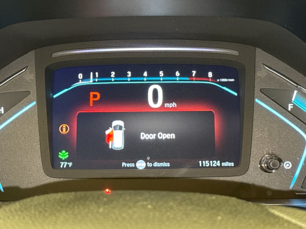 Used 2018 Modern Steel Metallic Honda EX image 33