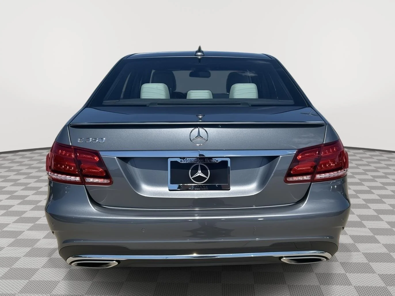 Used 2016 Selenite Grey Metallic Mercedes-Benz E 350 Sport image 4