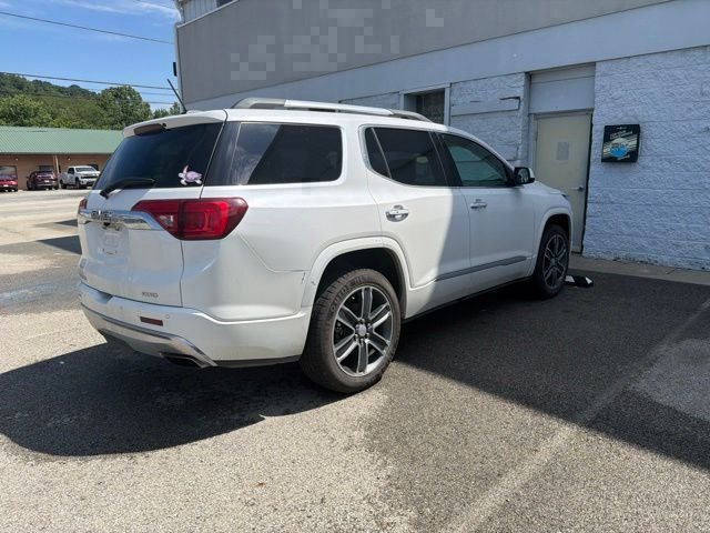 Used 2017 White GMC Denali image 4