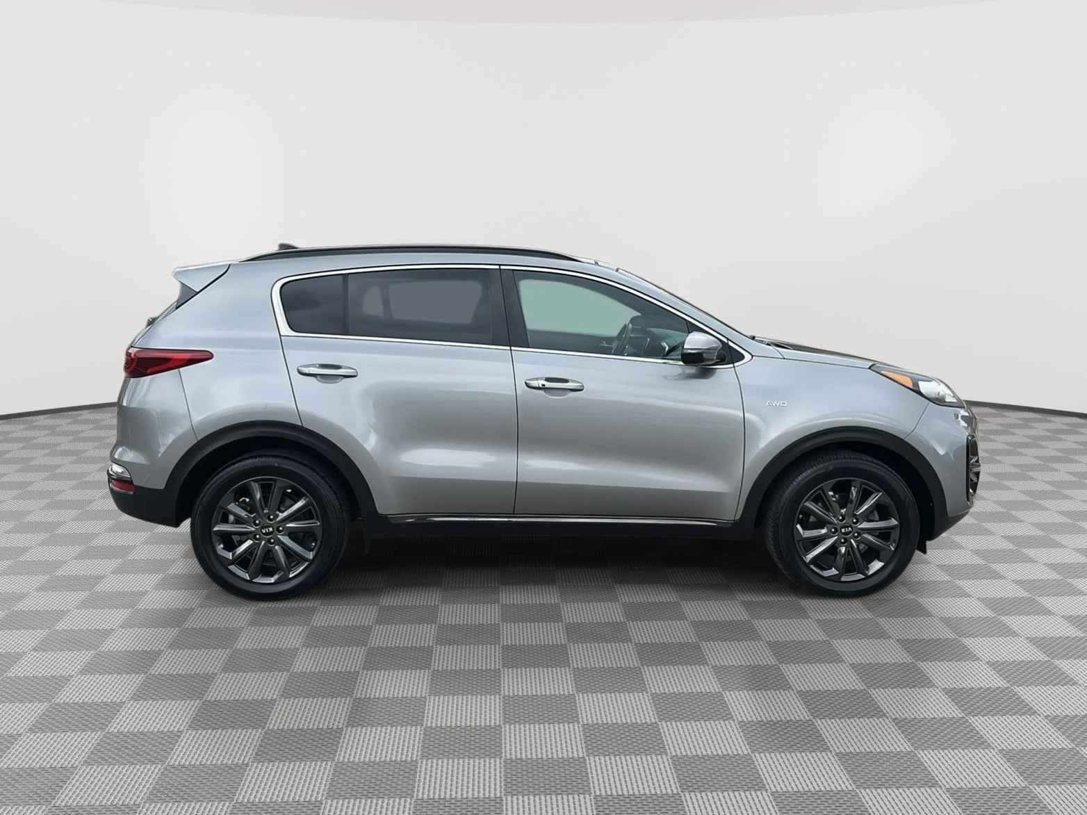 Used 2020 Steel Gray Kia S image 4