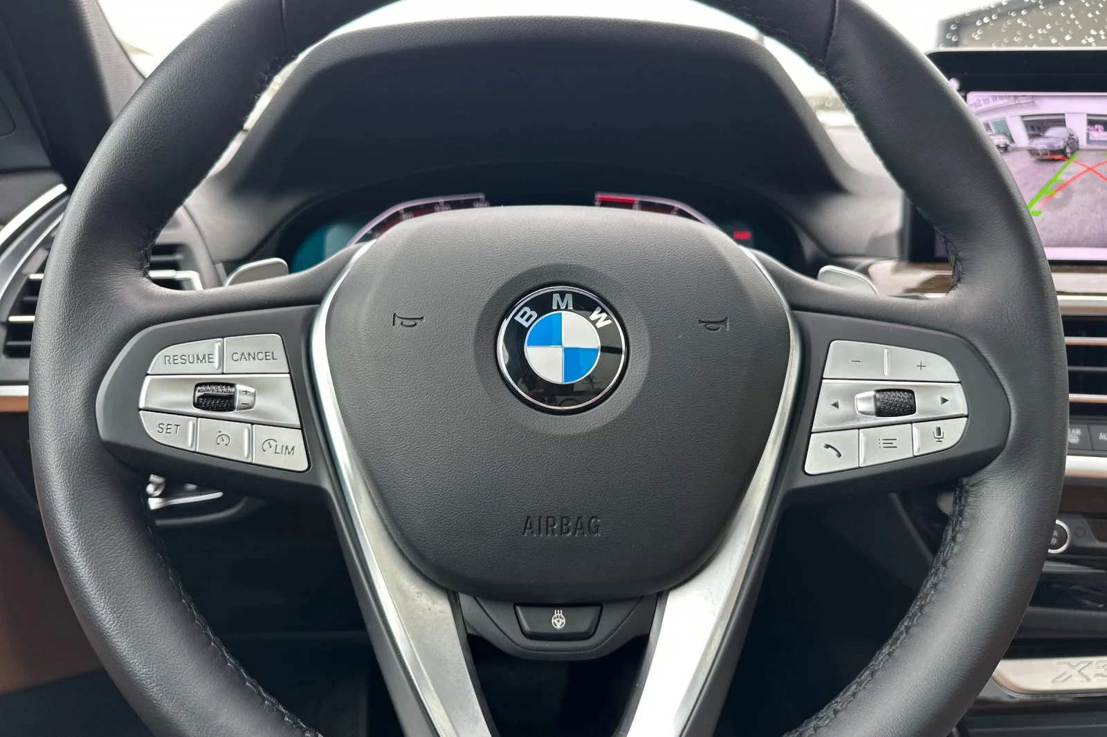 Used 2022 Mineral White Metallic BMW xDrive30i image 23