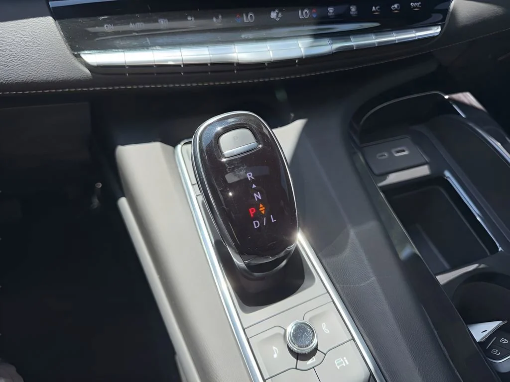 Used 2022 Black Raven Cadillac Sport image 21