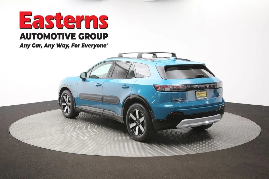 Used 2024 Blue Honda Touring image 63