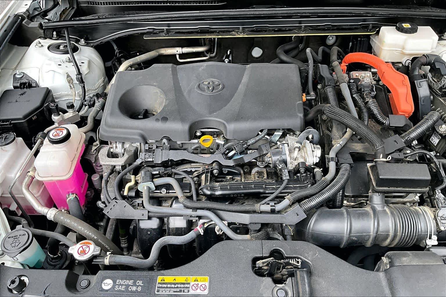 Used 2023 Oxygen White Toyota XLE image 32