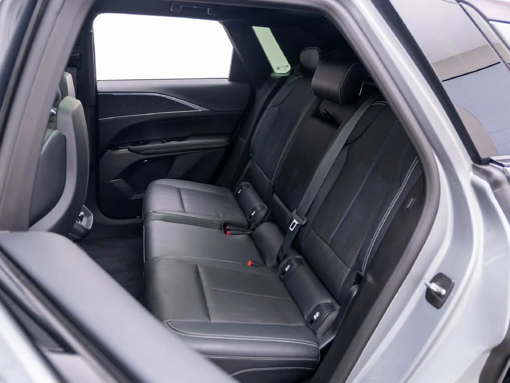Used 2024 Silver Cadillac Sport image 19