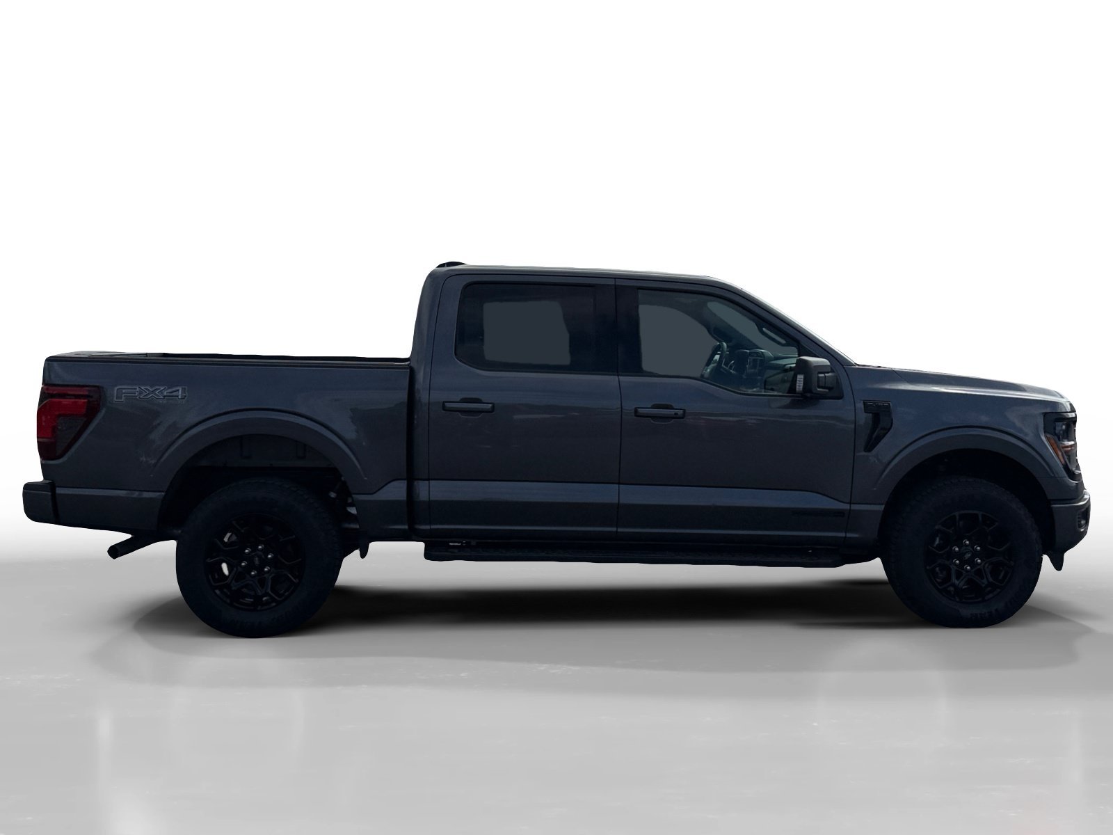 New 2026 Carbonized Gray Metallic Ford XLT image 6