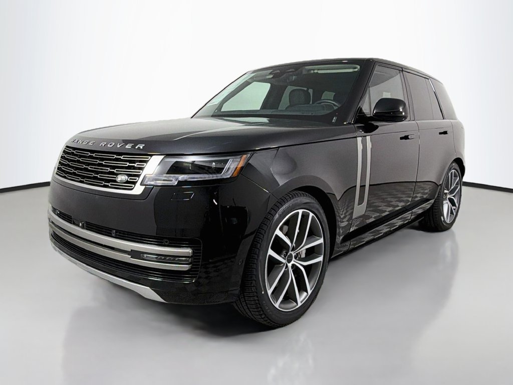 Certified Used 2024 Black Land Rover SE image 1