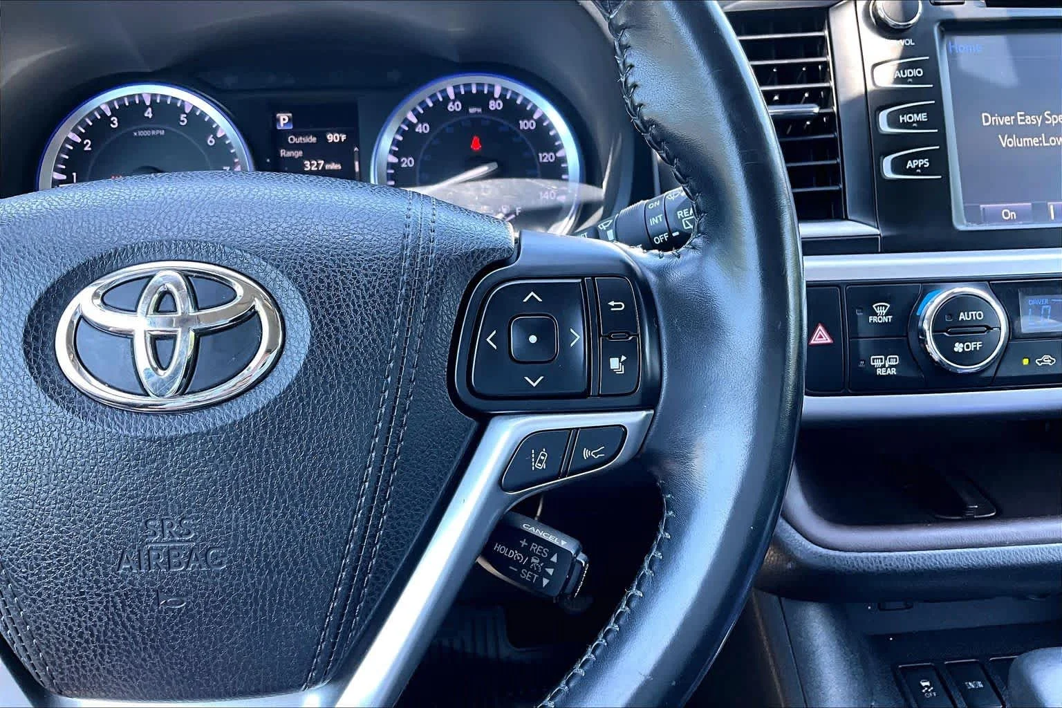 Used 2017 Midnight Black Metallic Toyota XLE image 25
