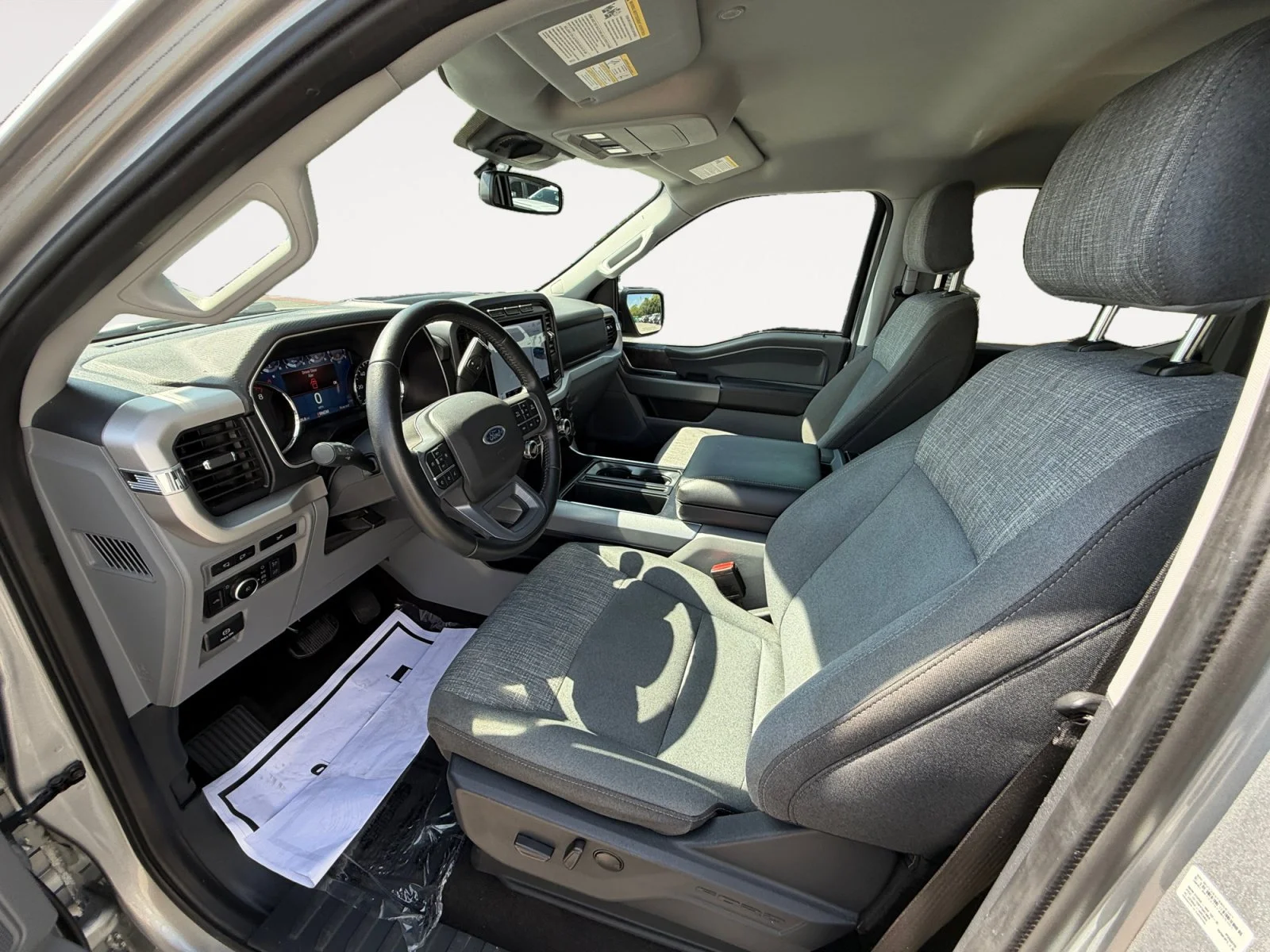 Used 2022  Ford XLT image 18