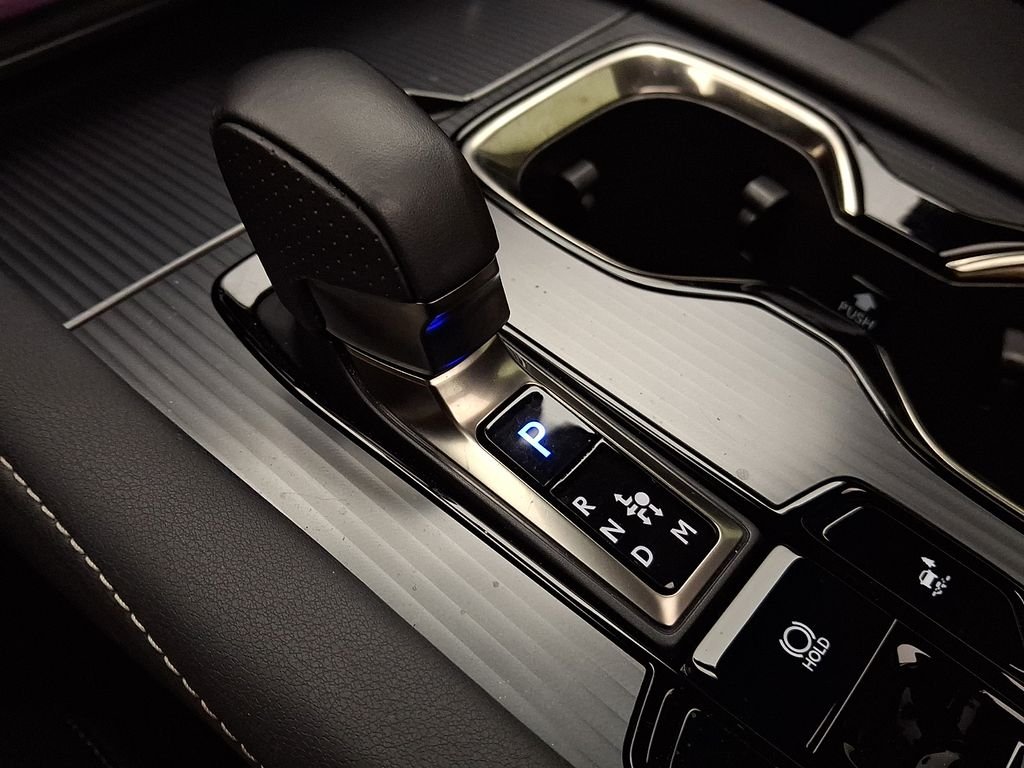 Used 2025 Iridium Lexus 500h F SPORT Performance image 16